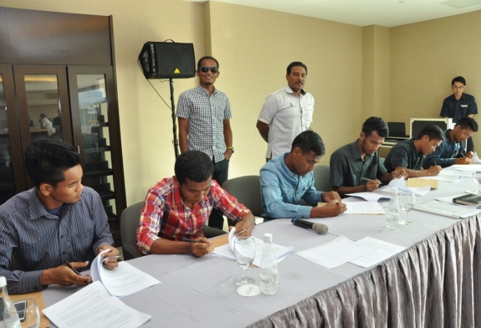 Contract Signing Ceremony for the Professional Football PKNP FC