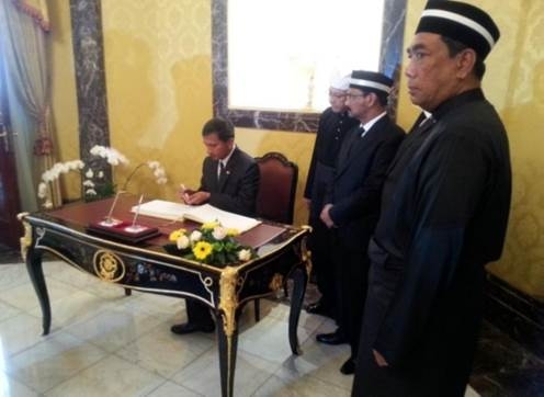 The demise of His Royal Highness - Almarhum DYMM Paduka Seri Sultan Azlan Muhibbuddin Shah Ibni Al-Marhum Sultan Yussuff Izzuddin Shah