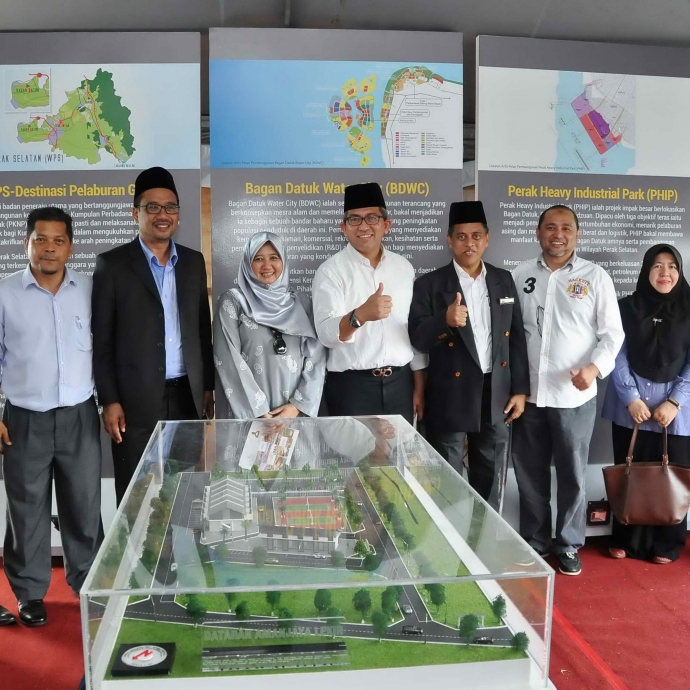 Ceremony for Proclaimation of Bagan Datuk as a District