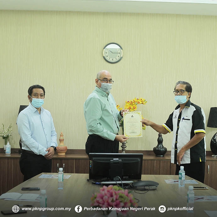 PKNPk STAFF RETIREMENT CEREMONY