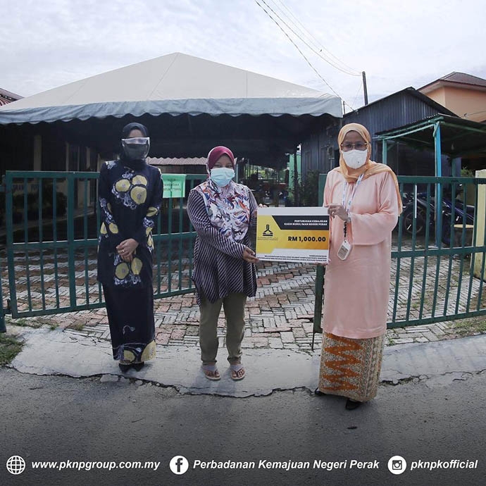 DONATION PROGRAM FOR PKNPk GROUP YASIN AND PRAYER CEREMONY WITH 65TH BIRTHDAY OF DYMM PADUKA SERI SULTAN OF PERAK DARUL RIDZUAN YEAR 2021