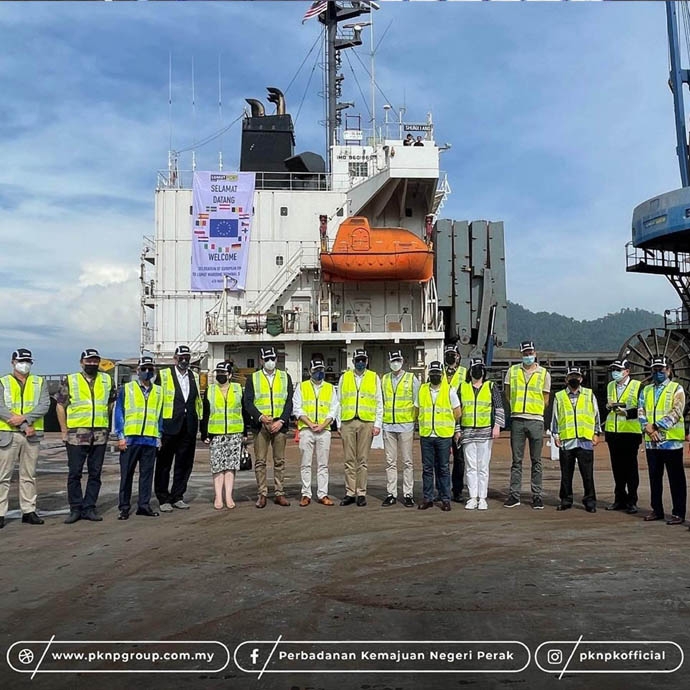 THE VISIT OF EUROPEAN UNION AMBASSADORS TO LUMUT PORT
