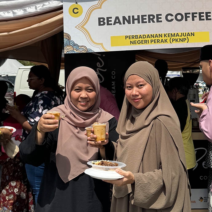 HARI RAYA AIDILFITRI CELEBRATION AT THE PERAK STATE LEVEL