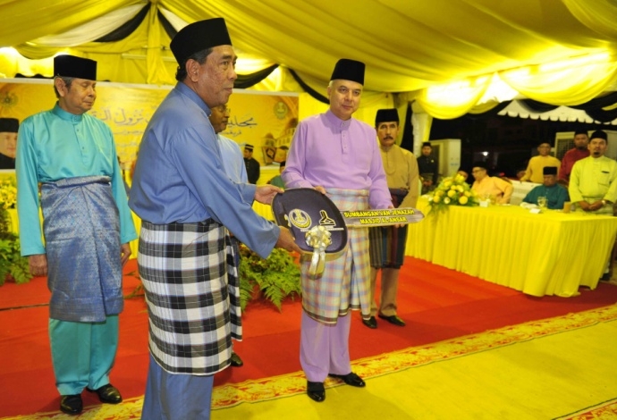 CSR Programme - Handing over van Jenazah’ to Masjid Al-Ansar