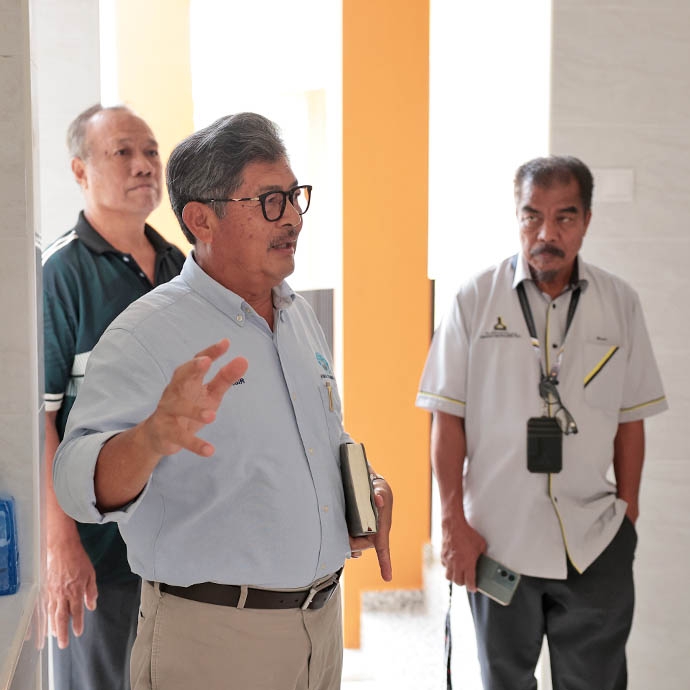 PROJECT PEOPLE CENTRIC: MASJID SALAHUDDIN, TAMAN DESA BAYU, SERI MANJUNG